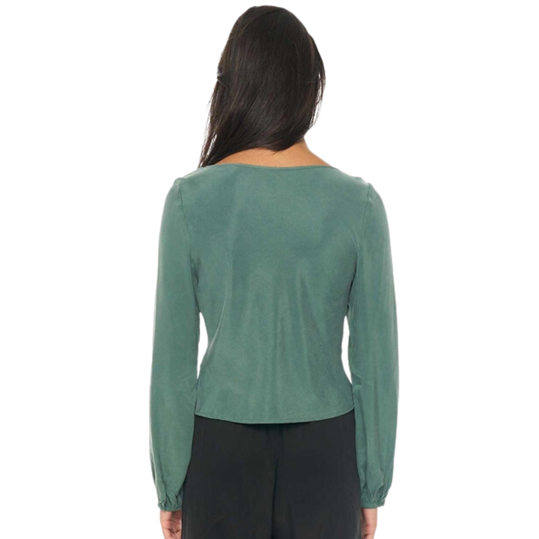 Melrose Keyhole LS Top - Sage Leaf