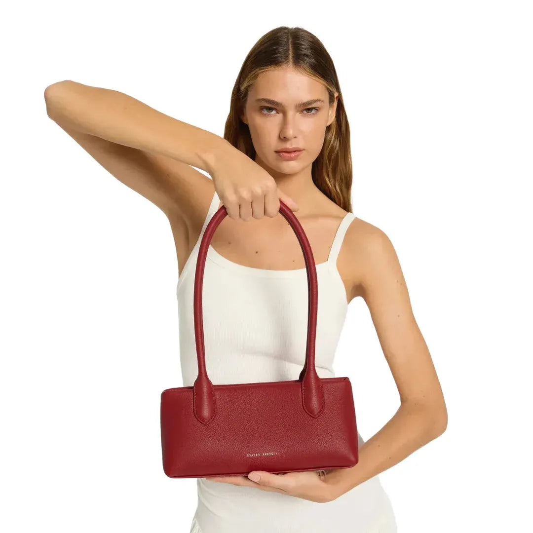 The Lost Bag - Rouge