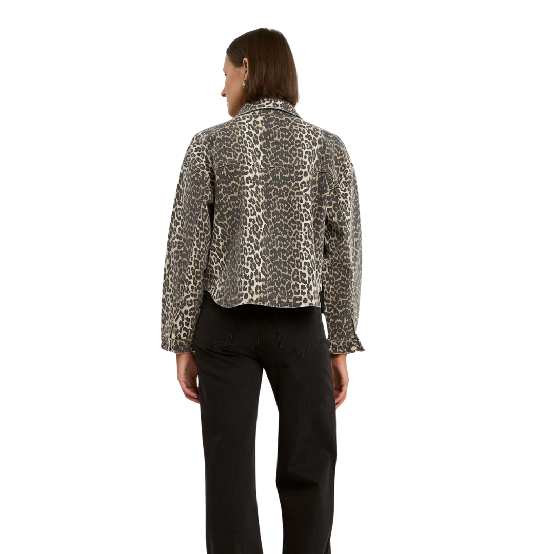 Echo Leopard Print Patch Pocket Denim Jacket / Leopard