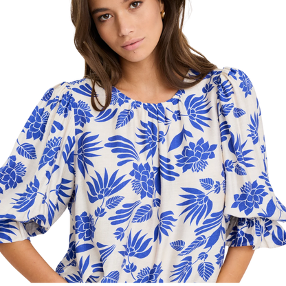 Justify Blue Lotus SS Blouson Sleeve Top