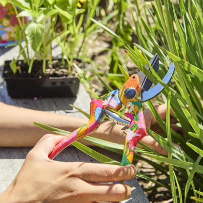 Follow The Sun Yellow Garden Tools and Gloves Set One Size